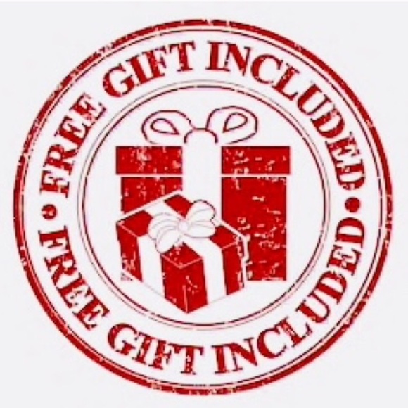 Victorias Secret Martha’s lip kit nude VS lot NIB - Picture 6 of 6